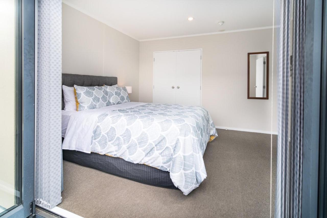 Апартаменти Central Manukau Escape Окленд Екстер'єр фото