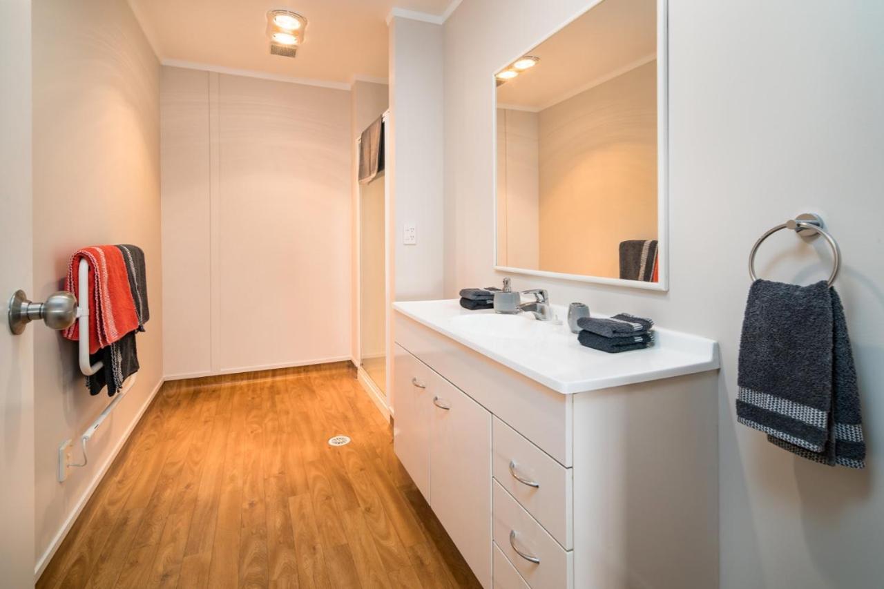 Апартаменти Central Manukau Escape Окленд Екстер'єр фото